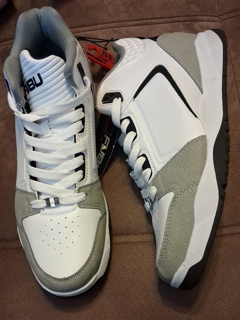 Fubu Men's Hustle White & Gray Athletic Sneakers Midtops Size 11